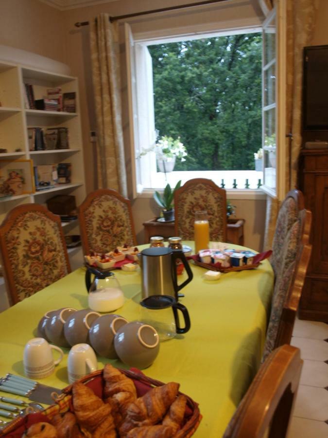 Bed and Breakfast Le Cheminard Feugarolles Zewnętrze zdjęcie